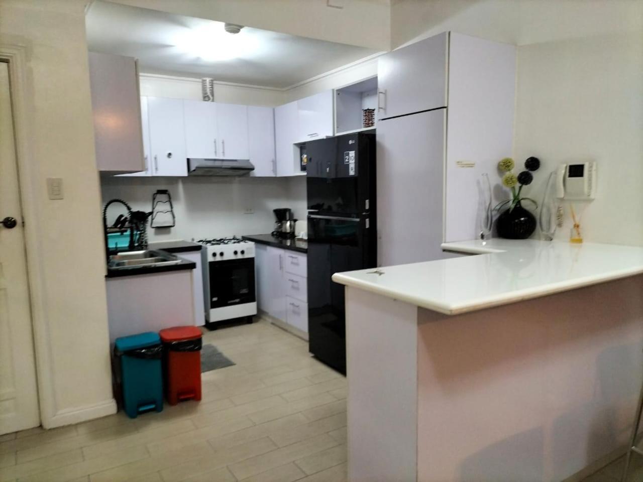 Luxury Spacious 2Br In Salcedo Village Manila Exteriör bild