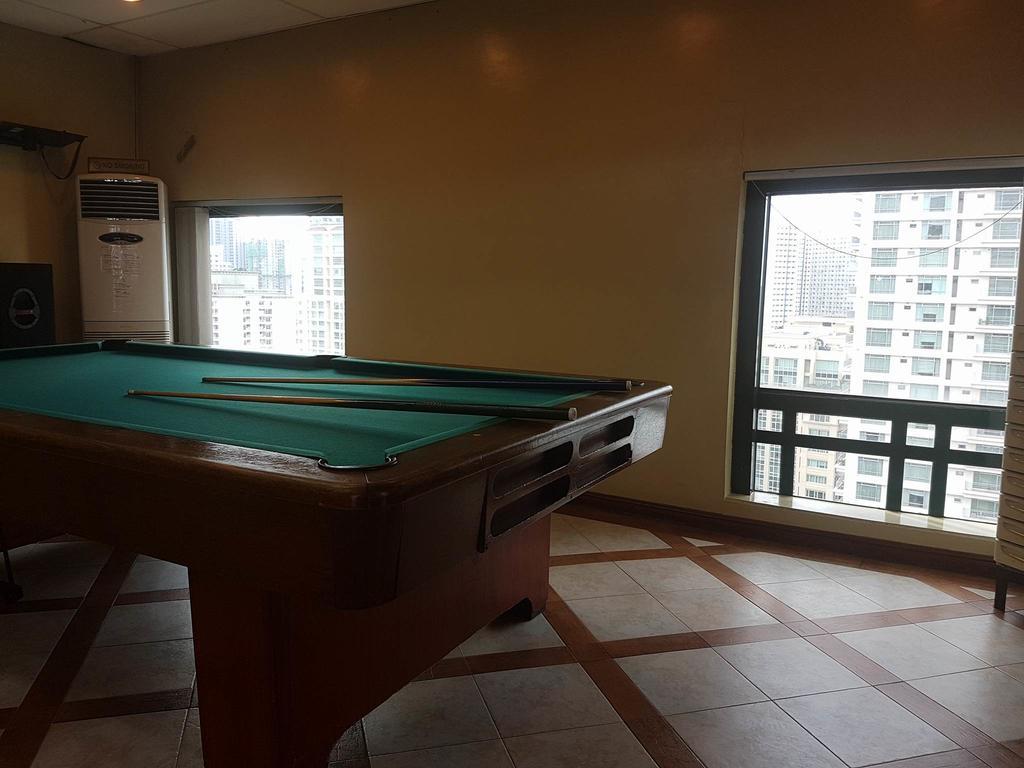 Luxury Spacious 2Br In Salcedo Village Manila Exteriör bild