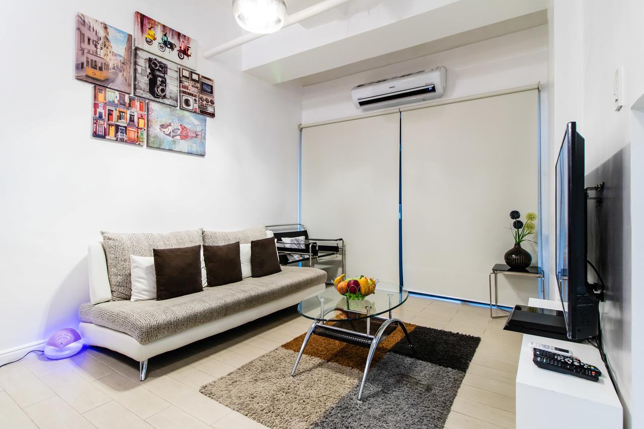 Luxury Spacious 2Br In Salcedo Village Manila Exteriör bild